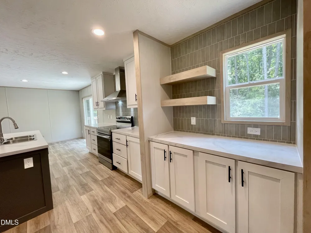 978 Mcneill Hobbs Road Bunnlevel, NC 28323