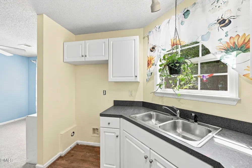 2221 Delaney Drive ## 112 Burlington, NC 27215