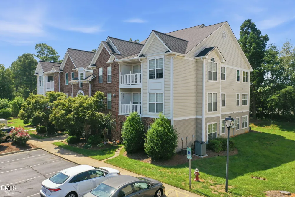 2221 Delaney Drive ## 112 Burlington, NC 27215