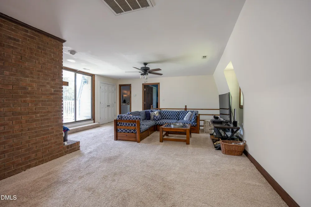 2282 Nc-55 Coats, NC 27521