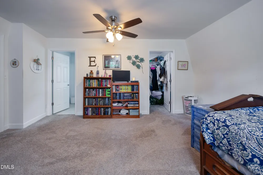 2282 Nc-55 Coats, NC 27521