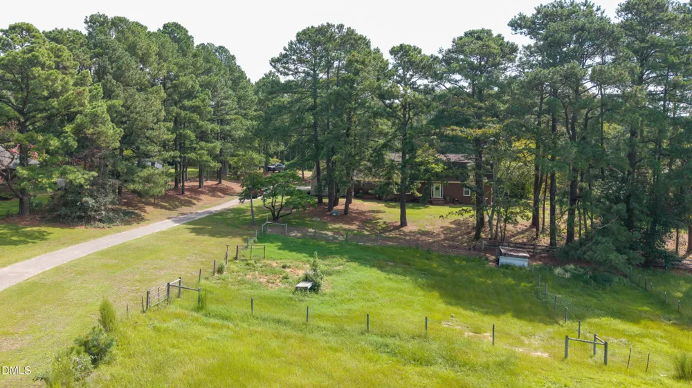 2282 Nc-55 Coats, NC 27521