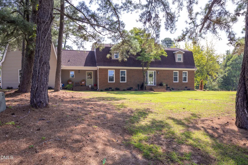 2282 Nc-55 Coats, NC 27521