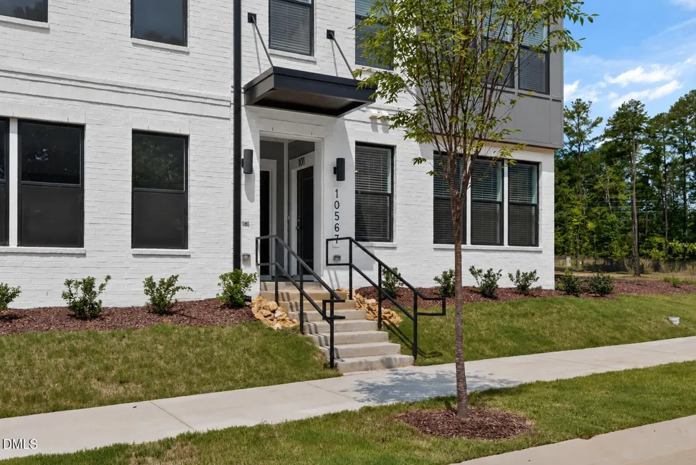 10567 Pleasant Branch Drive #101 Raleigh, NC 27614