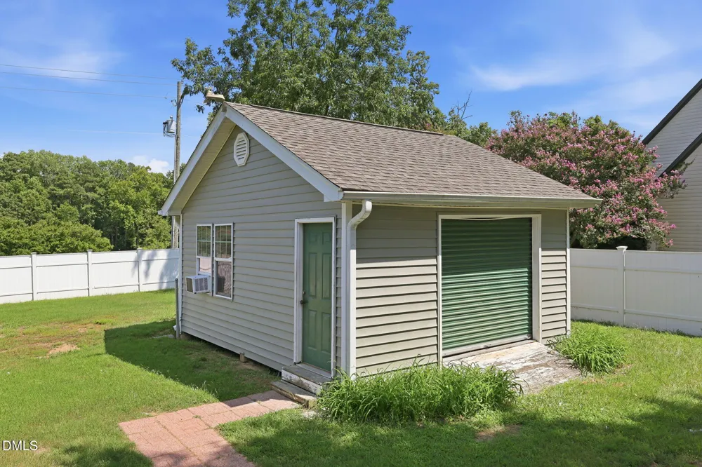 1732 Quail Grove Street Willow Springs, NC 27592