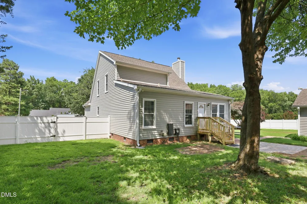 1732 Quail Grove Street Willow Springs, NC 27592
