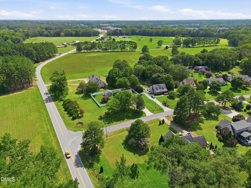 1732 Quail Grove Street Willow Springs, NC 27592