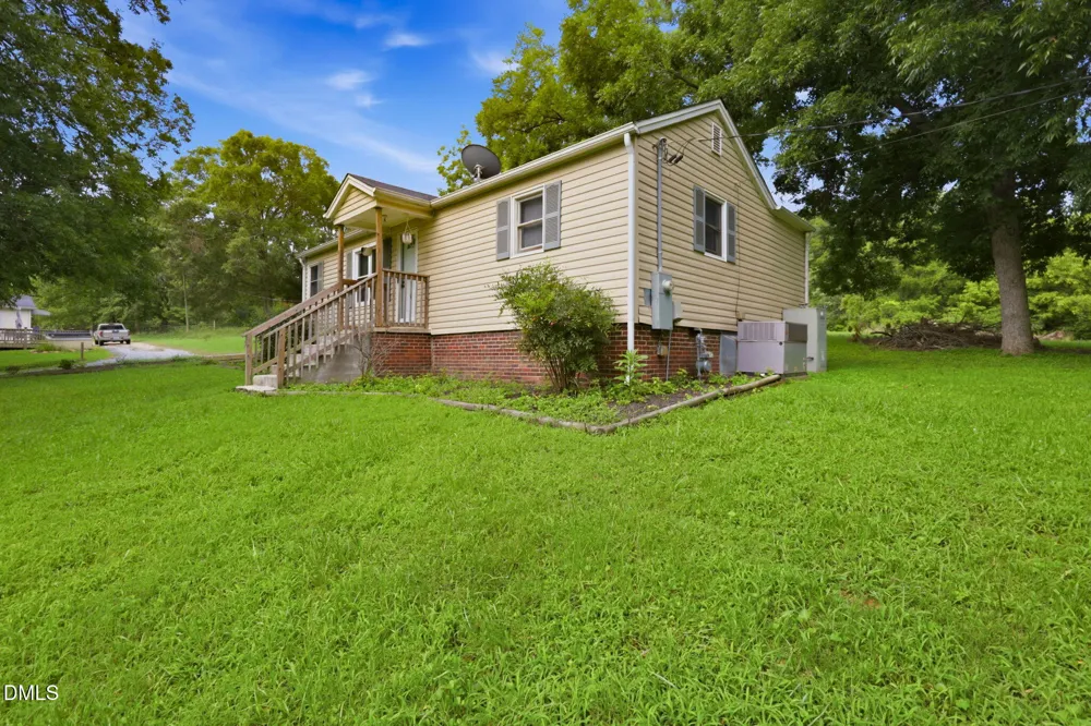 2138 Nc 62 Highway Burlington, NC 27217