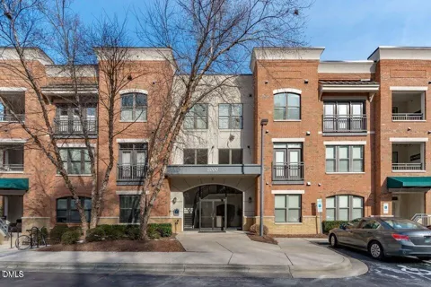 2000 Southpoint Landing Way ## 2205