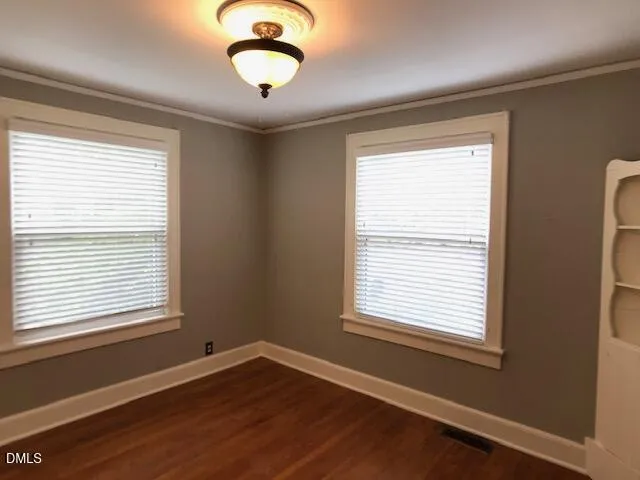 114 Dixie Trail Raleigh, NC 27607