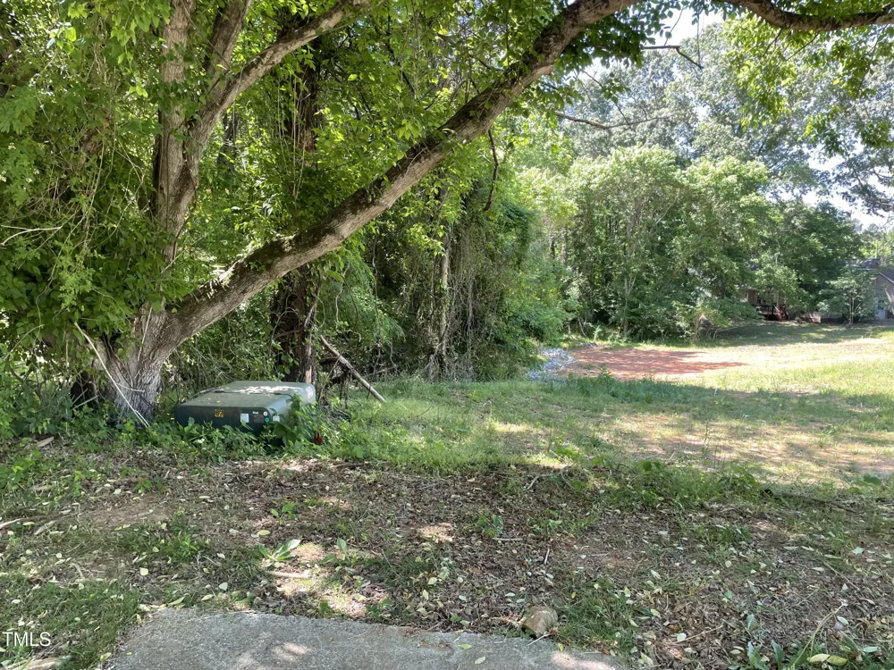 39 Thompson Road Graham, NC 27253