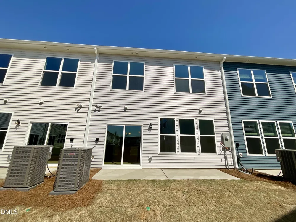 27 Pansy Park #230 Clayton, NC 27520