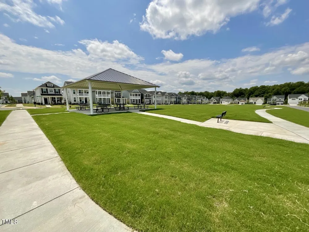 27 Pansy Park #230 Clayton, NC 27520