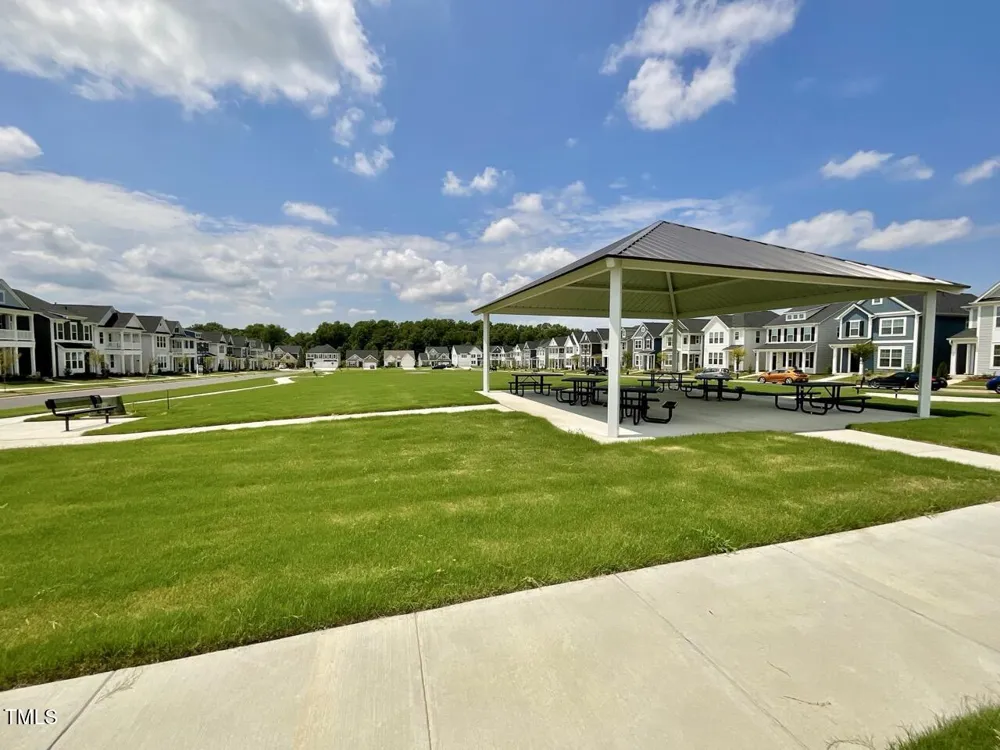 27 Pansy Park #230 Clayton, NC 27520