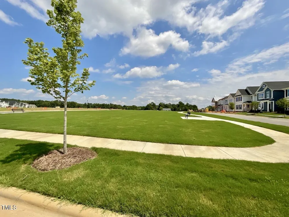 27 Pansy Park #230 Clayton, NC 27520