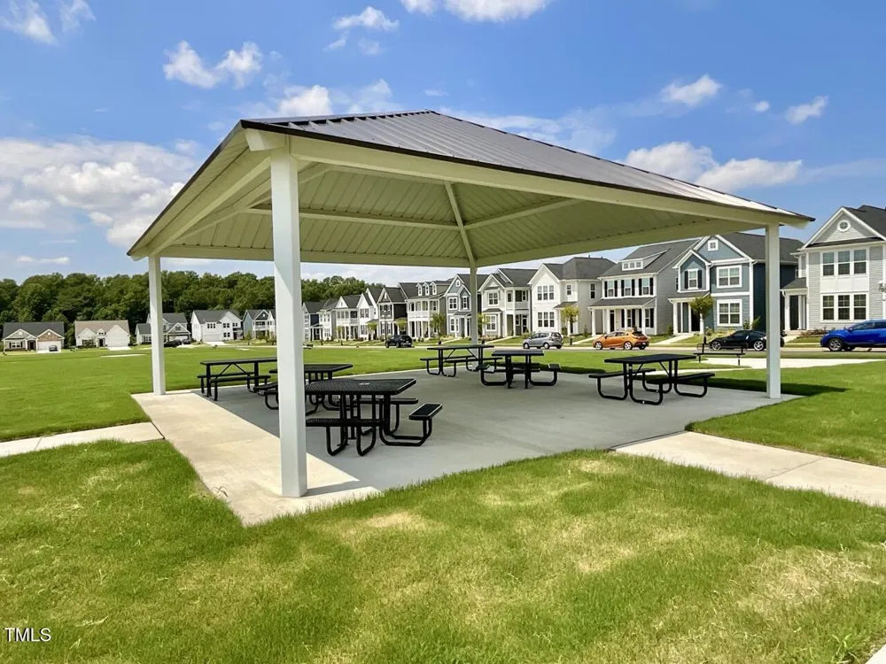 27 Pansy Park #230 Clayton, NC 27520