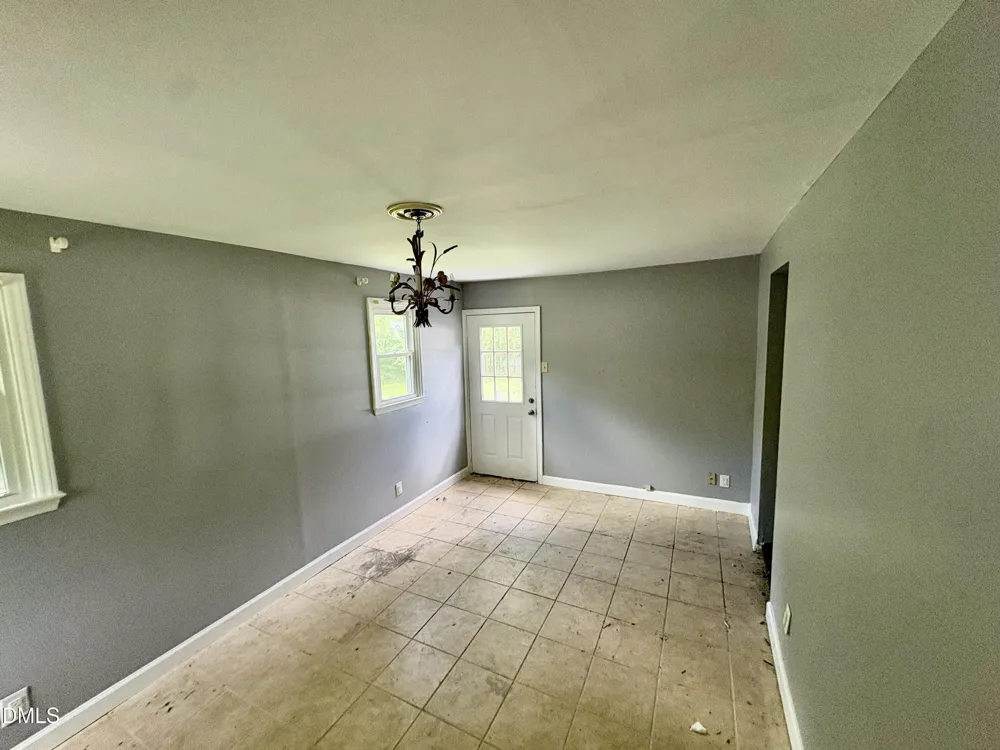 512 Raleigh Street Oxford, NC 27565