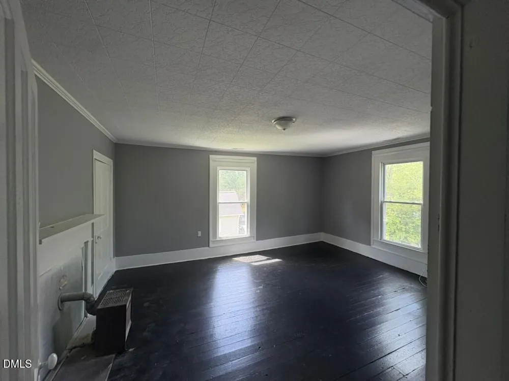 512 Raleigh Street Oxford, NC 27565