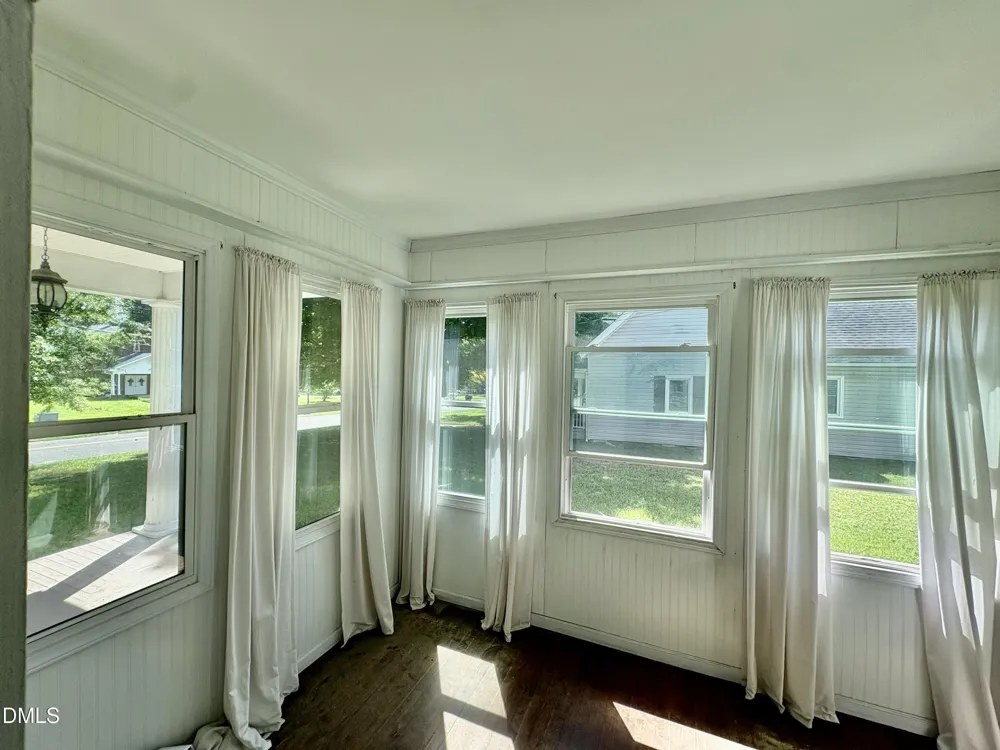 512 Raleigh Street Oxford, NC 27565
