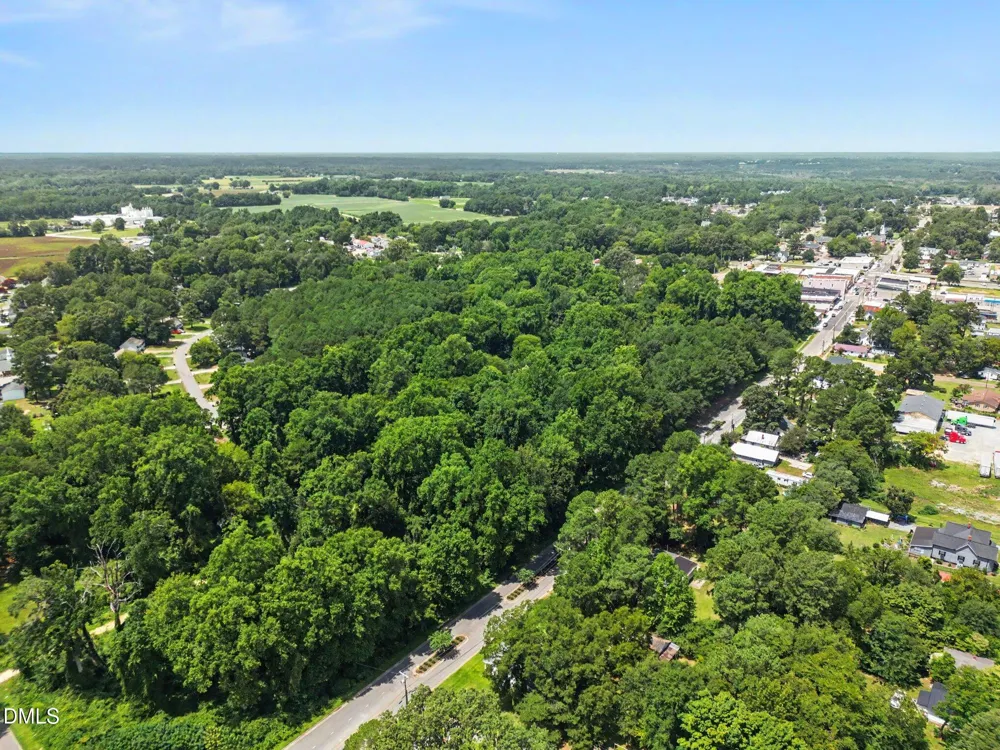 300 S Main Street Four Oaks, NC 27524