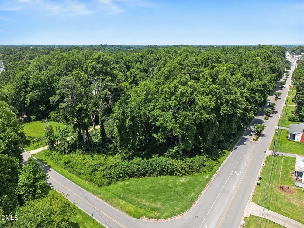 300 S Main Street Four Oaks, NC 27524