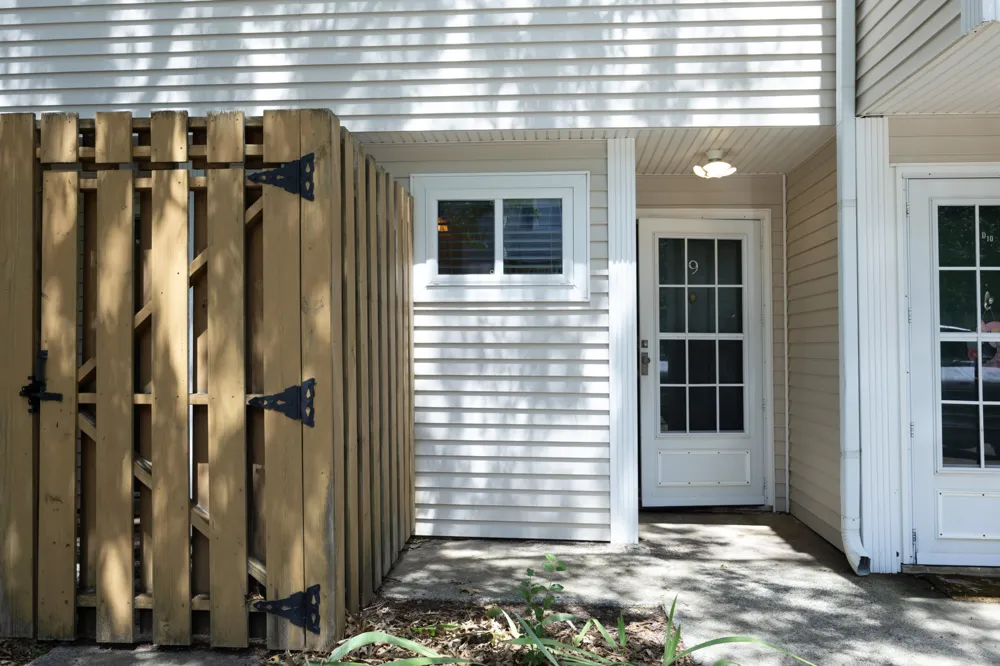 220 Elizabeth Street #D9 Chapel Hill, NC 27514