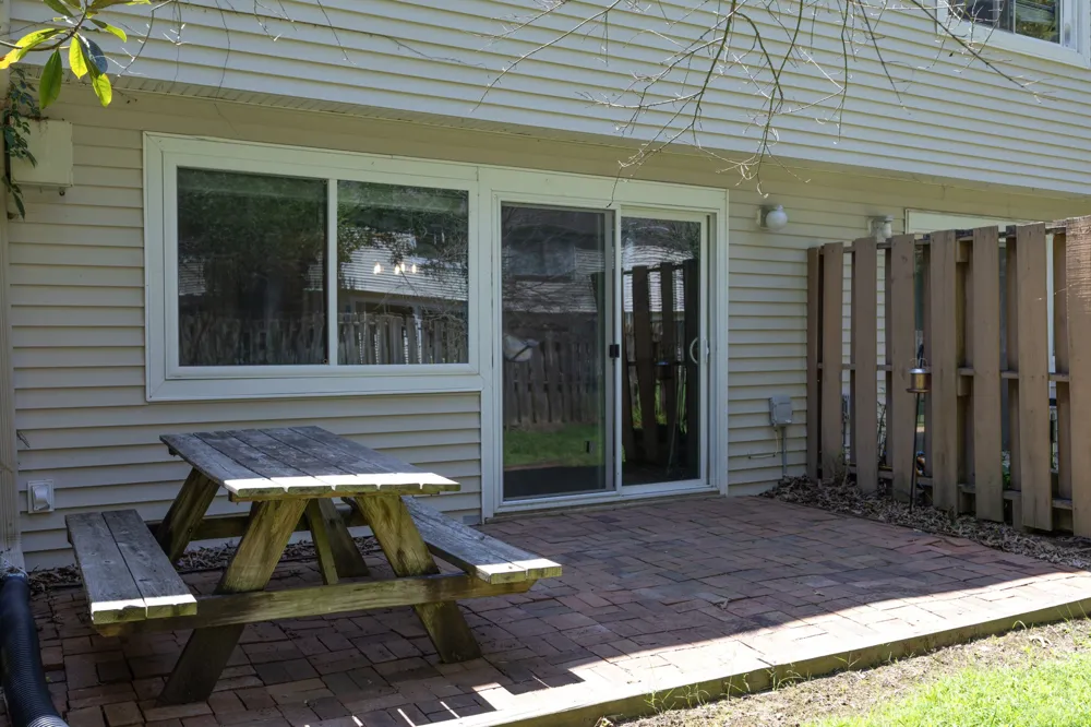 220 Elizabeth Street #D9 Chapel Hill, NC 27514