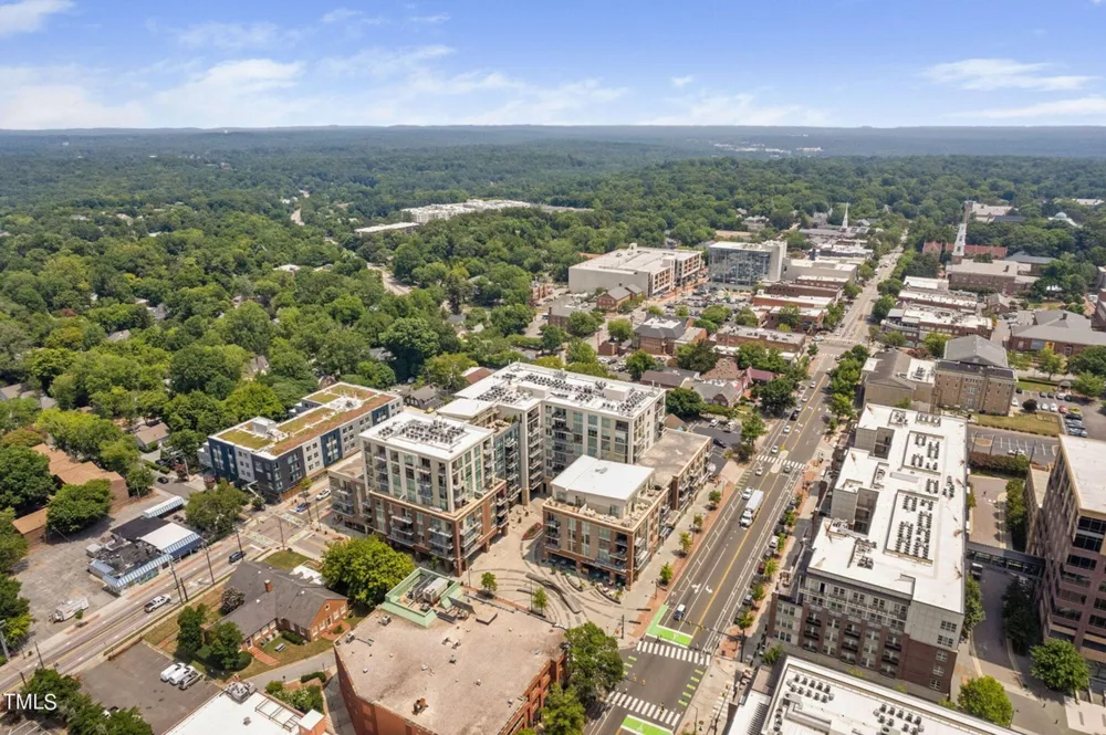 220 Elizabeth Street #D9 Chapel Hill, NC 27514