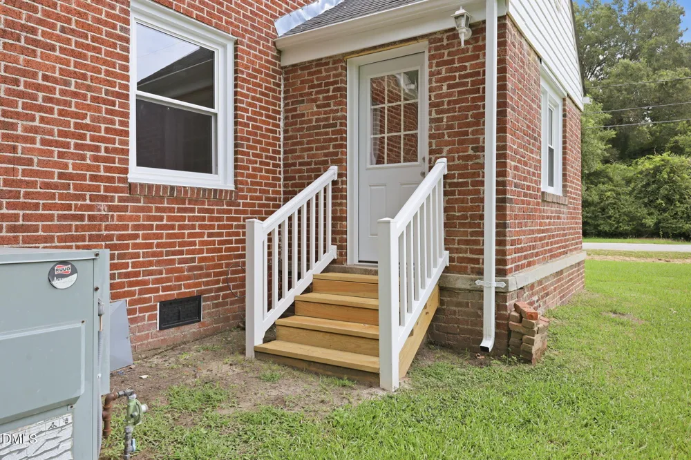 205 Maple Street Rich Square, NC 27869