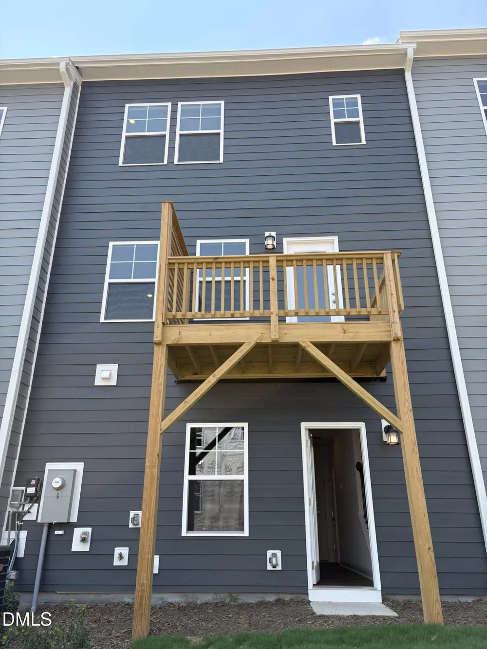 2339 Stevens Pass Station Apex, NC 27502