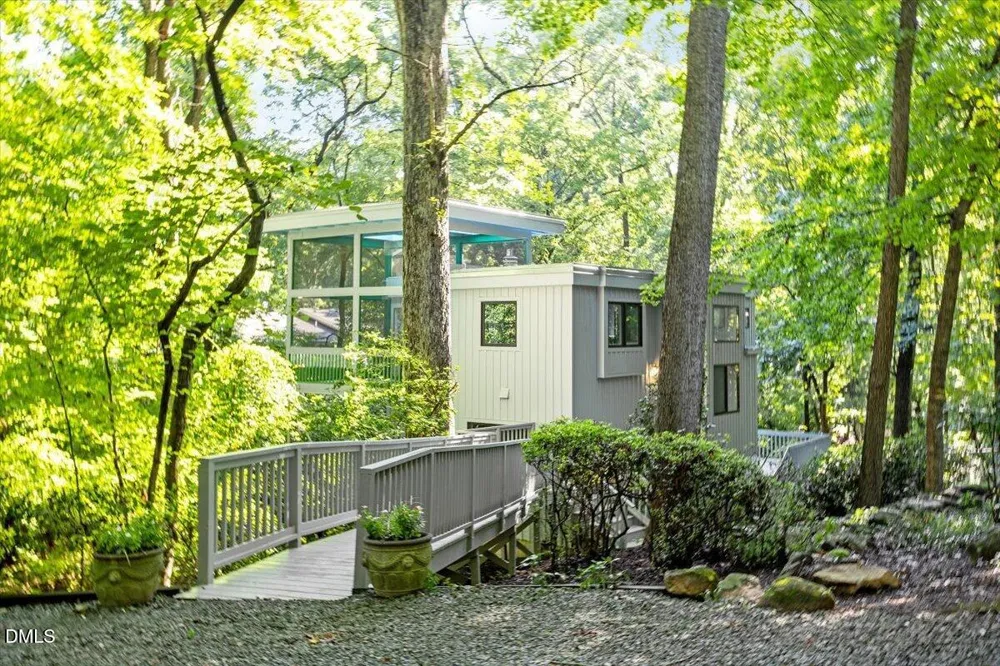 195 Marilyn Lane Chapel Hill, NC 27514