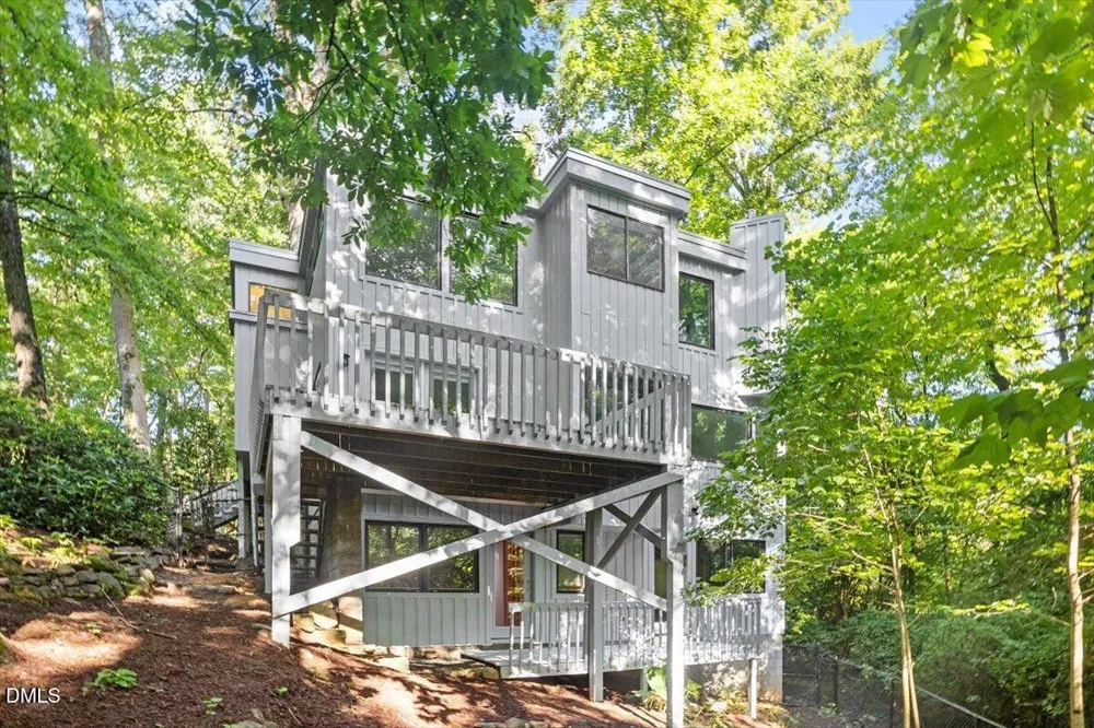 195 Marilyn Lane Chapel Hill, NC 27514