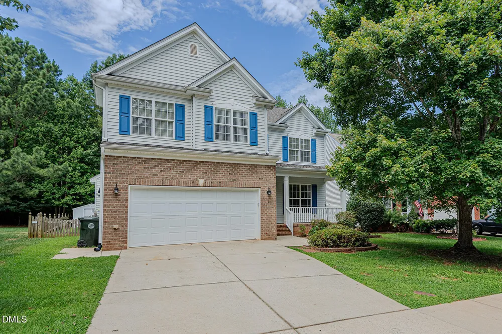 319 Large Oak Lane Mebane, NC 27302