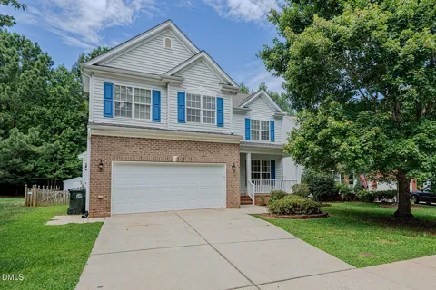 319 Large Oak Lane