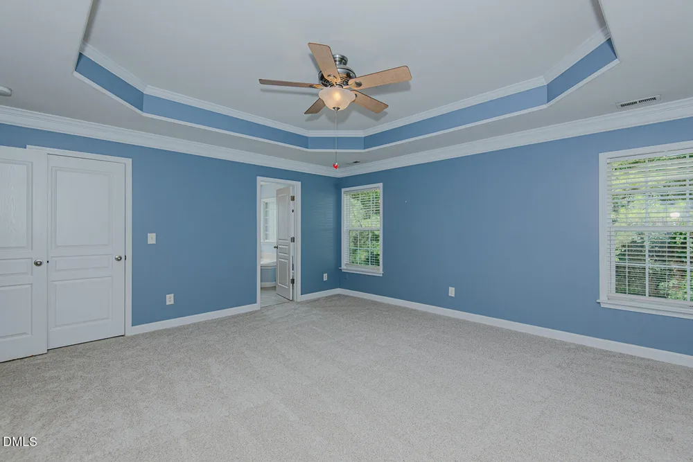 319 Large Oak Lane Mebane, NC 27302