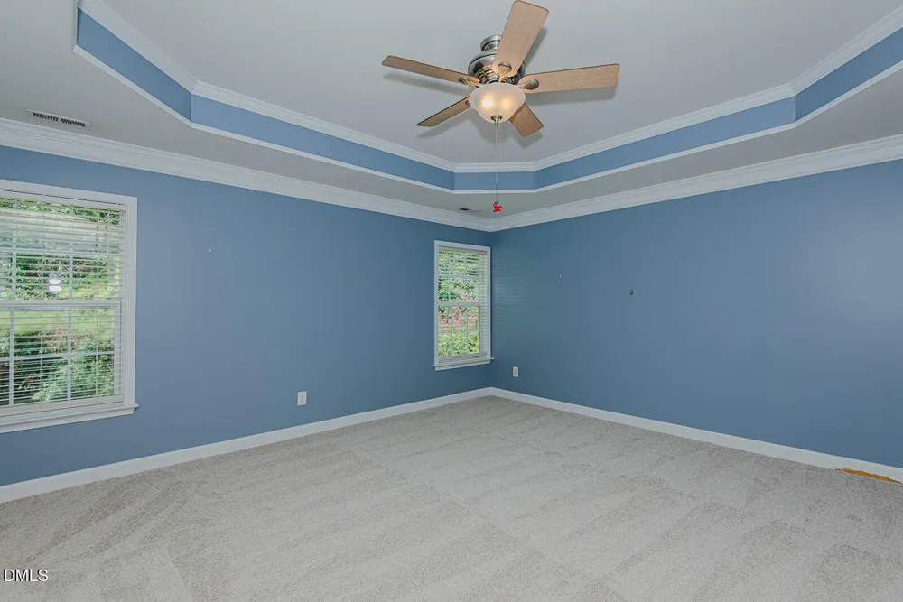 319 Large Oak Lane Mebane, NC 27302