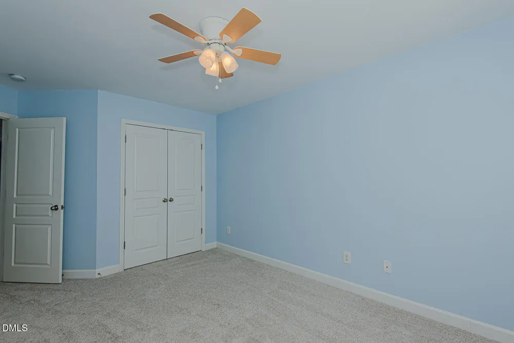 319 Large Oak Lane Mebane, NC 27302