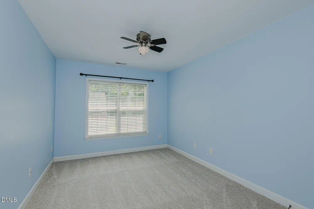 319 Large Oak Lane Mebane, NC 27302