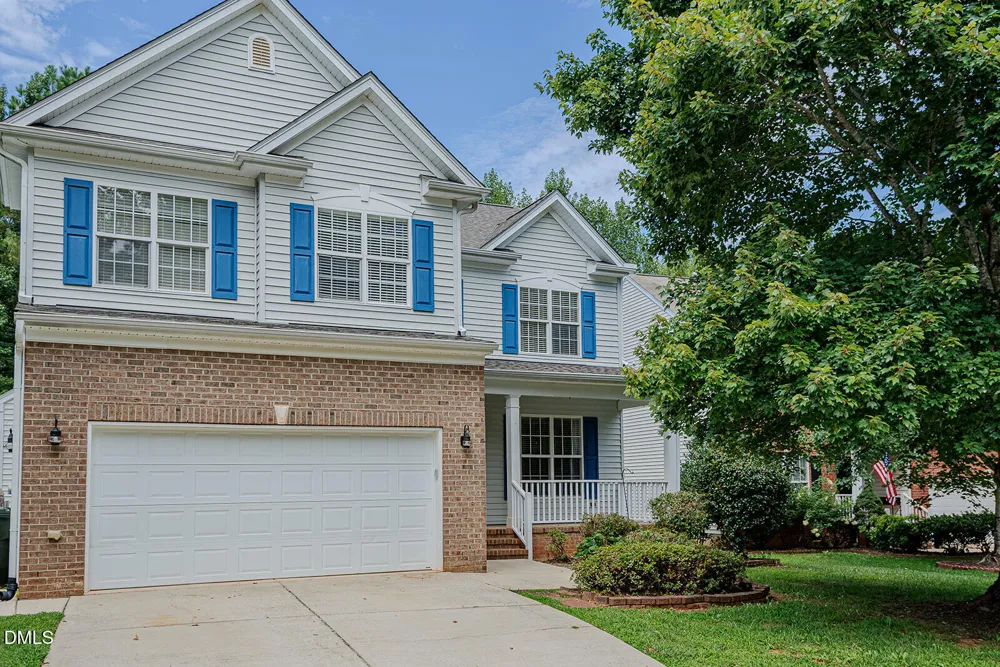 319 Large Oak Lane Mebane, NC 27302
