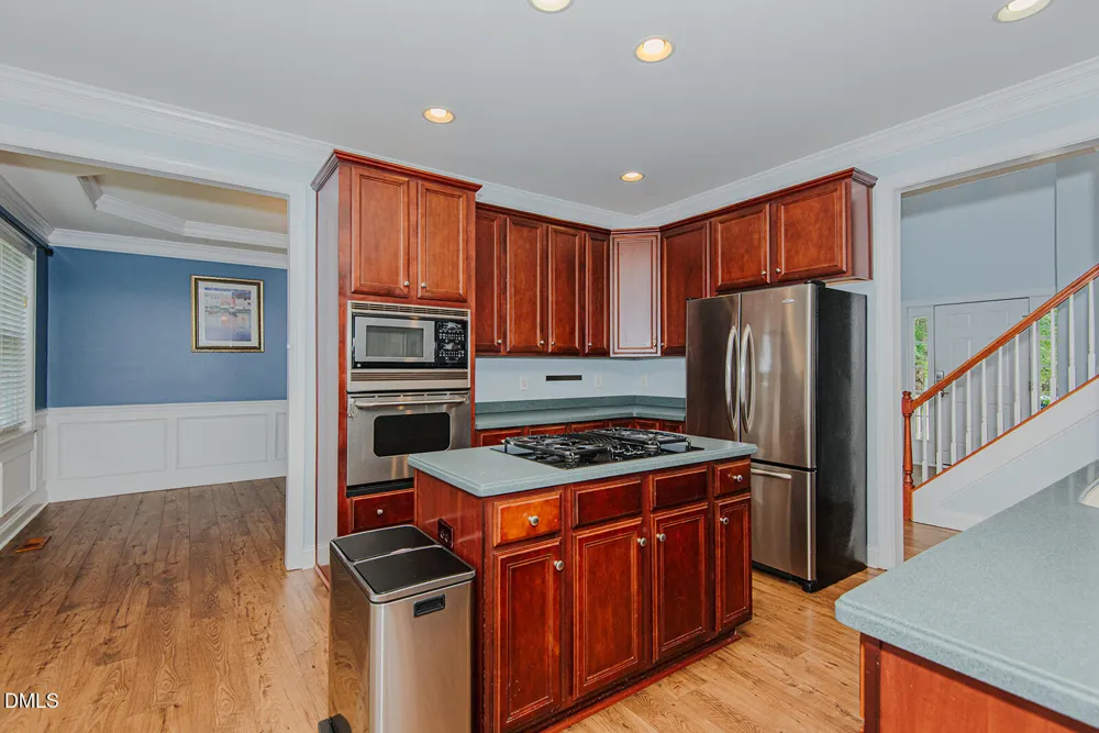 319 Large Oak Lane Mebane, NC 27302