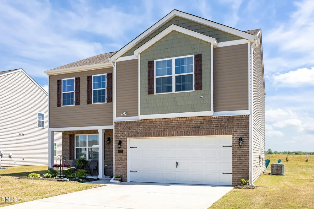 4413 Marthas Vlg Lane Ayden, NC 28513