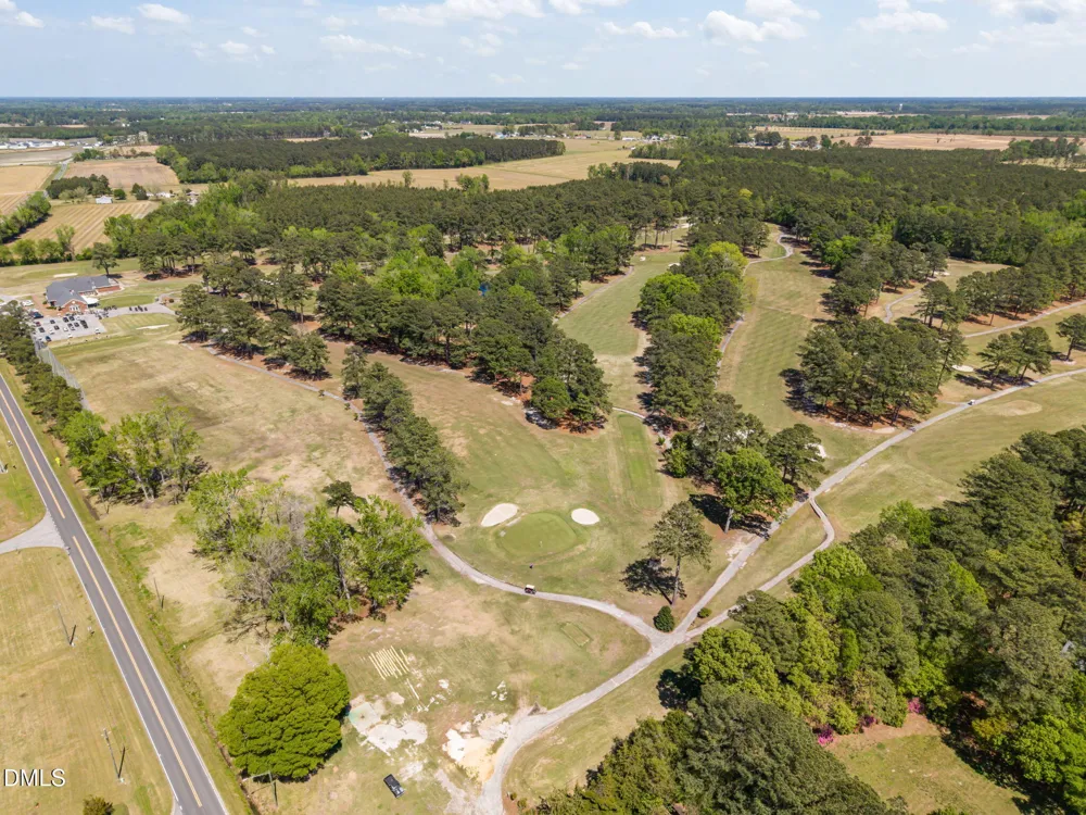 4413 Marthas Vlg Lane Ayden, NC 28513