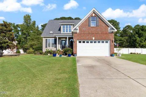 4713 Bluff Place