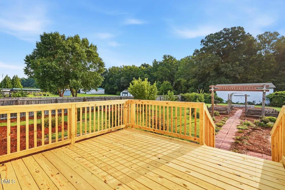 1217 Smith Road Smithfield, NC 27577