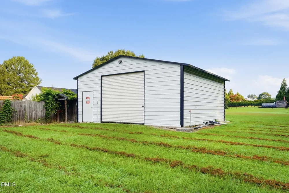 1217 Smith Road Smithfield, NC 27577