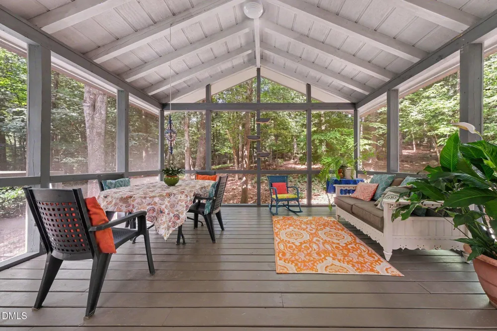109 Creekwood Pittsboro, NC 27312
