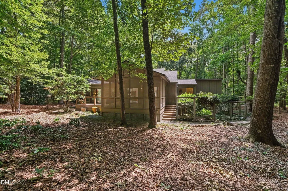 109 Creekwood Pittsboro, NC 27312