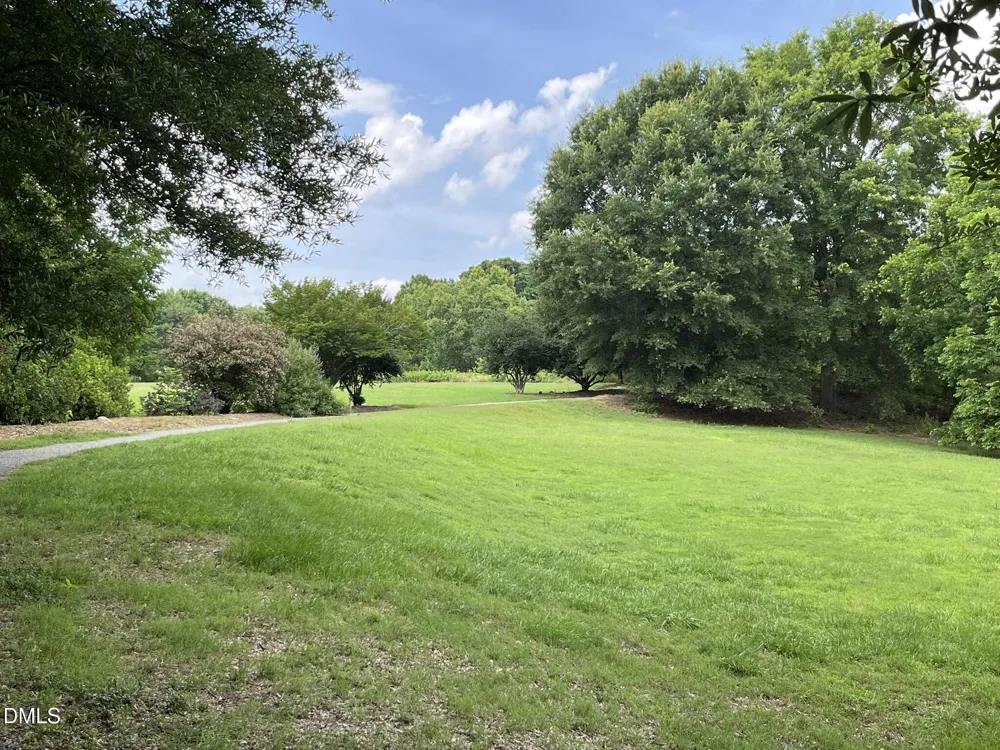 109 Creekwood Pittsboro, NC 27312