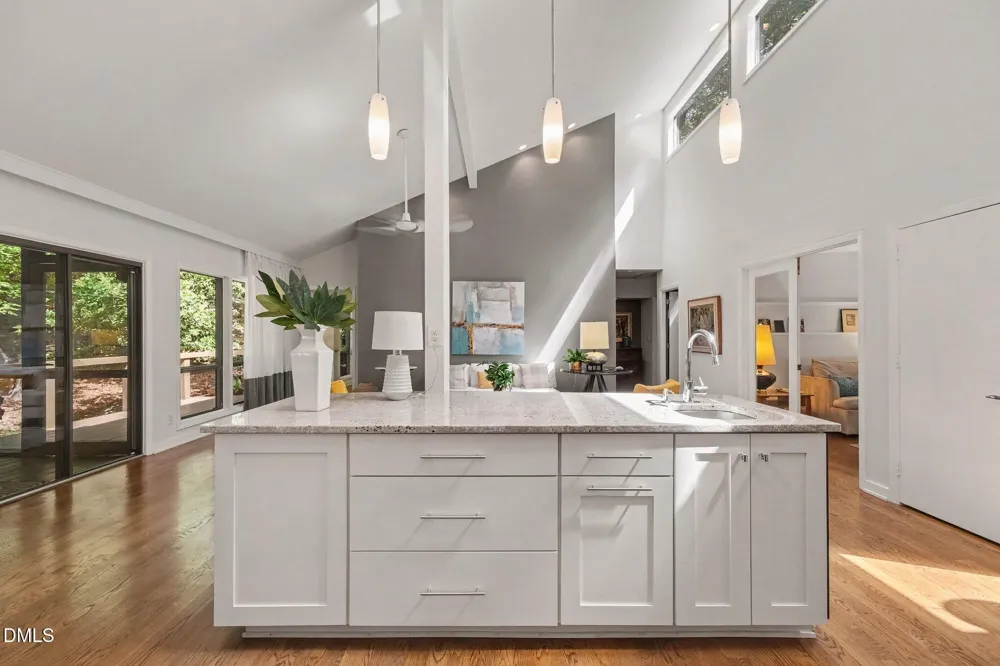 109 Creekwood Pittsboro, NC 27312