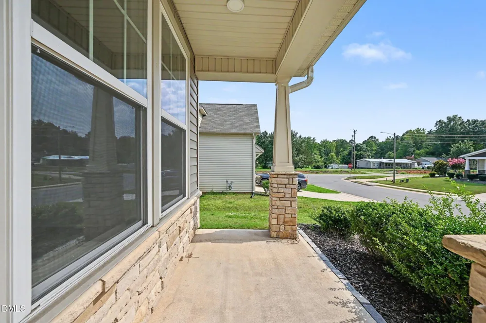 907 Burning Maple Lane Mebane, NC 27302